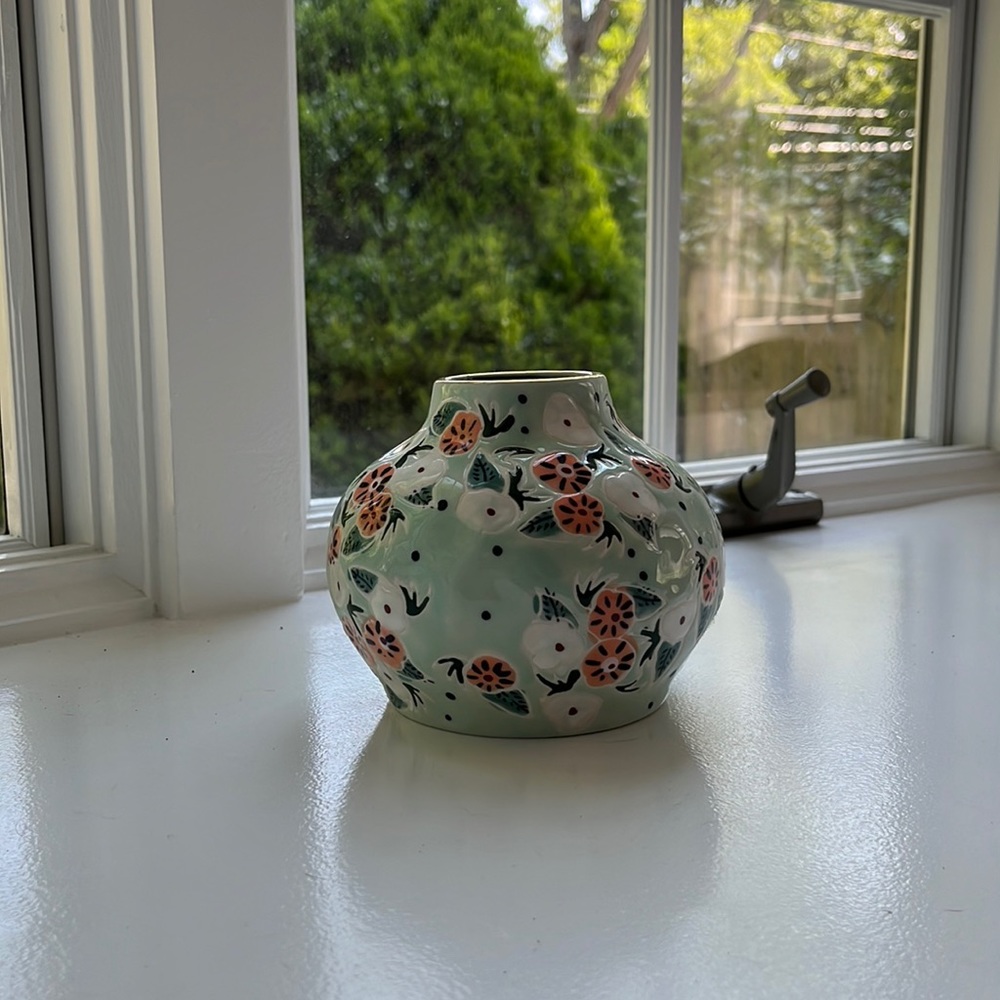 Anthropologie Vase